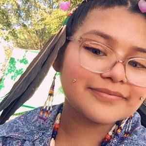 Meet your Posher, Iolene